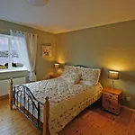 6 Bed In Clonbur Oc-i275 * Finny