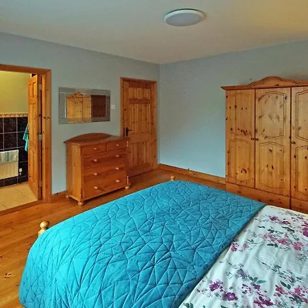 6 Bed In Clonbur Oc-i275 Finny