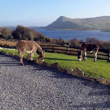 6 Bed In Clonbur Oc-i275 * Finny